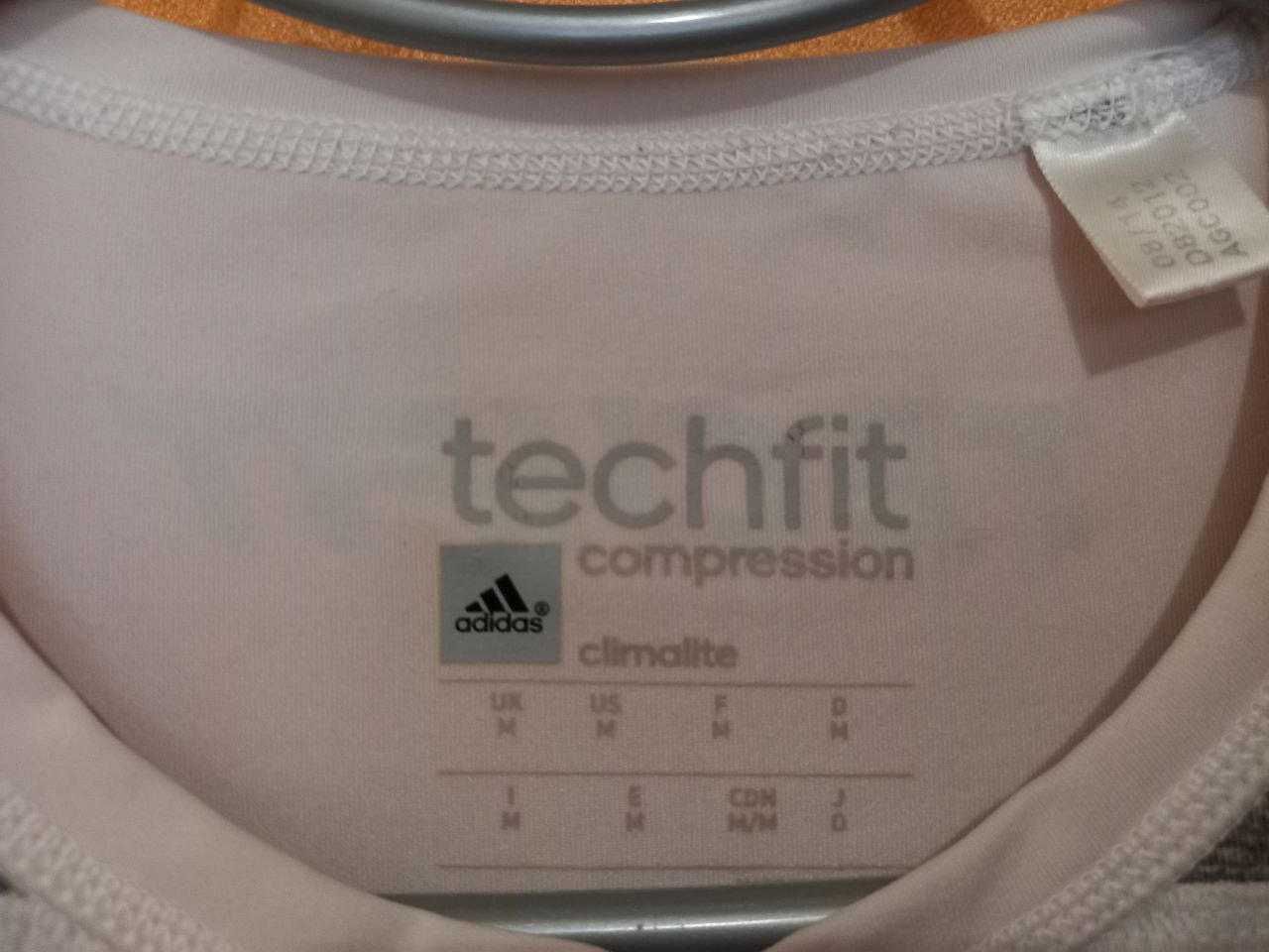Компресійна, термофутболка Adidas techfit