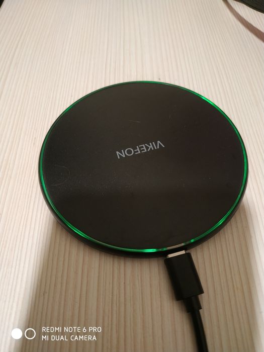 Vikefon бездротова зарядка 30W