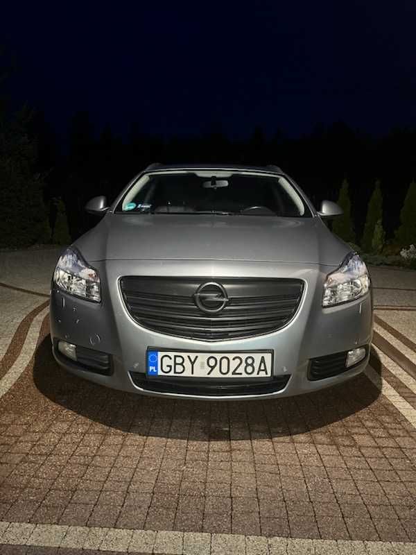 Opel Insignia A 2.0 CDTI 4x4 Sports Tourer 2012