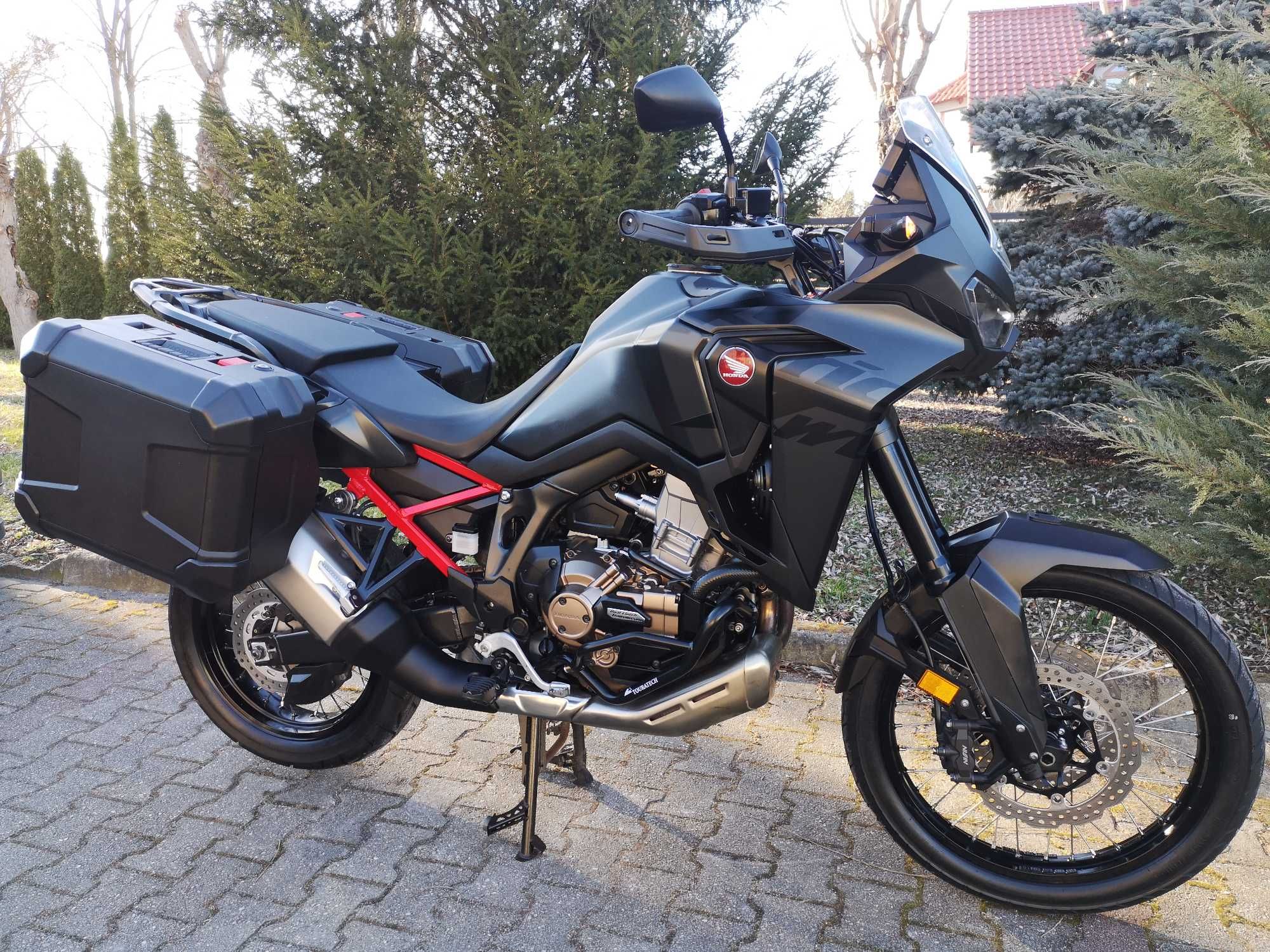 Honda CRF 1100 DCT  z Niemiec od I właściciela  Jak NOWA