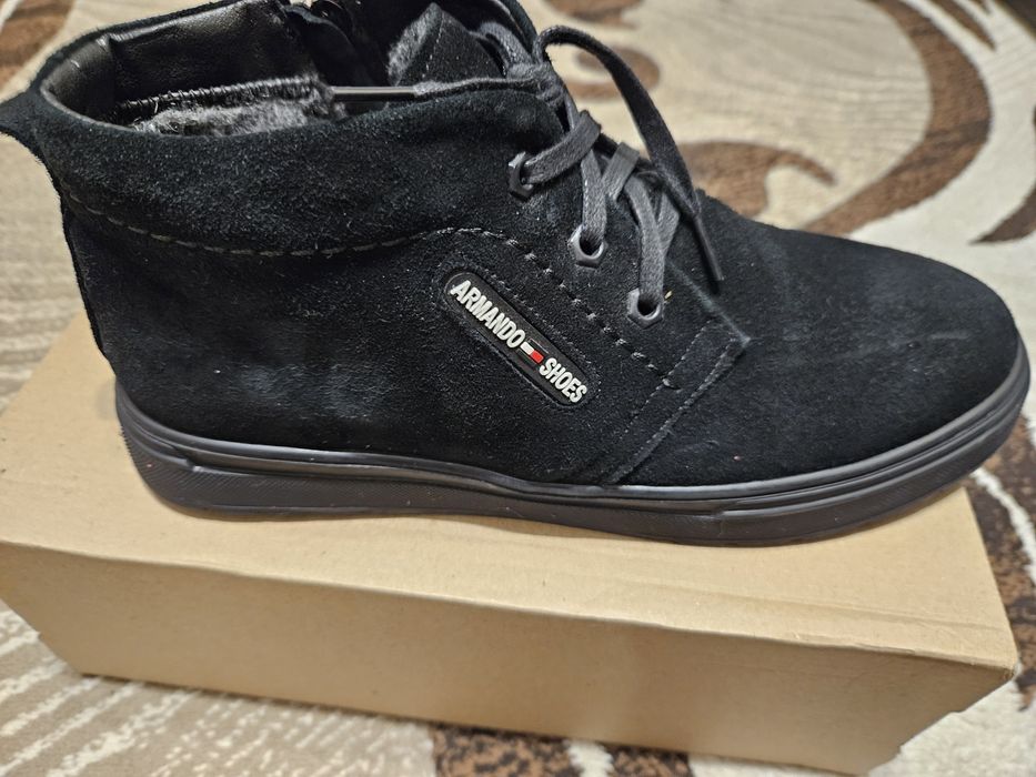 Чоловічі зимові замшеві черевики