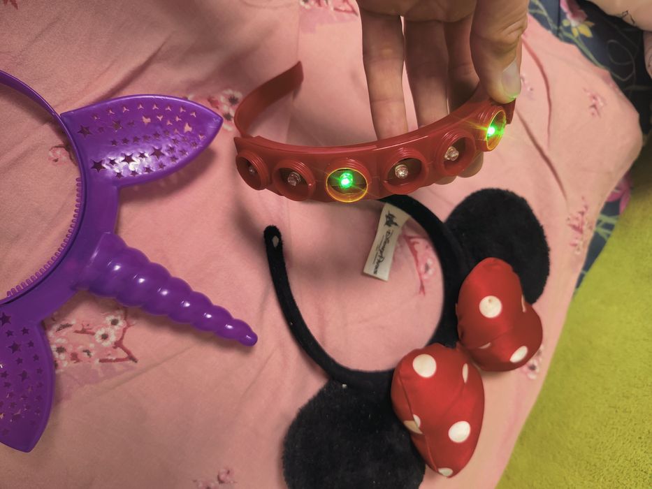 Цена за Три Диадемы: Disney "Ушки" и Две Мигающие Отл. Состояние
