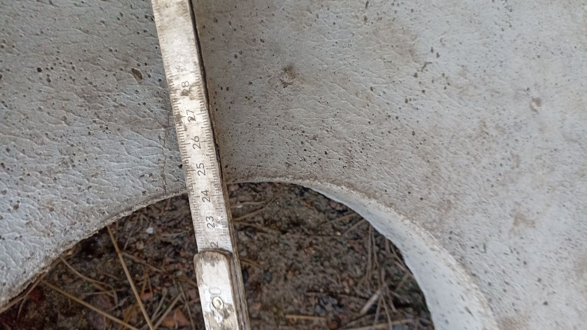 Czapka betonowa na komin ceramiczny