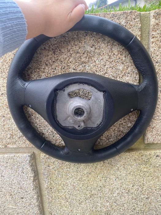 Volante BMW E81/E82/E87/E88/E90/E91/E92/E93