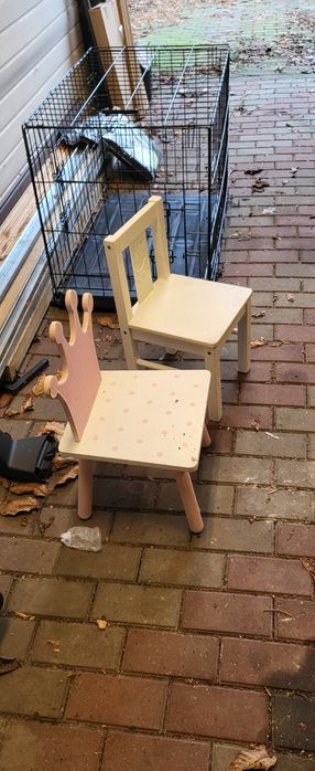 Dwa dzieciece ktzeselka do odnowienia