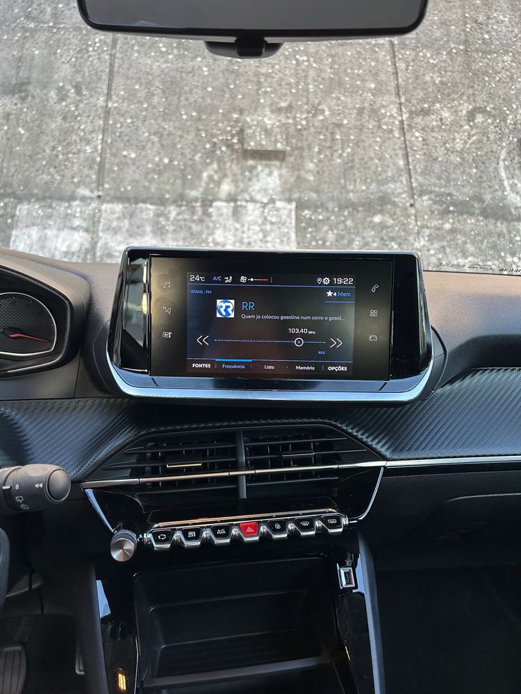 Peugeot 208 Active Pack 1.2 PureTech 100cv em ótimo estado
