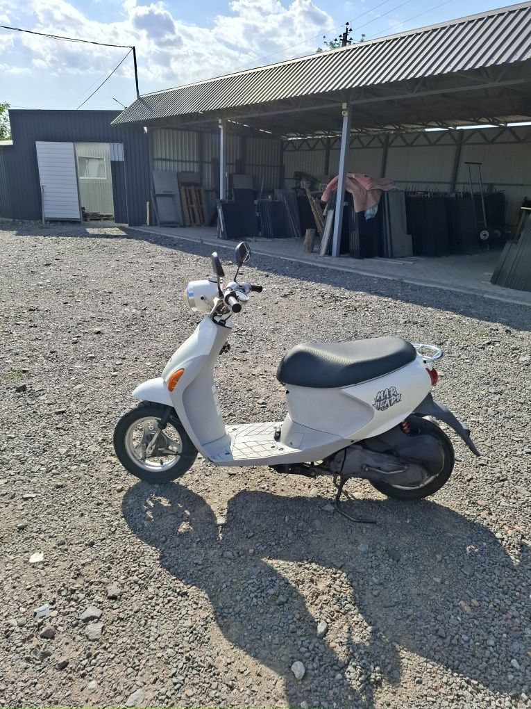 Продам Мопед сузуки летс 4 палет