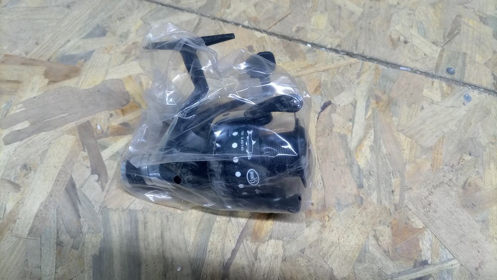 Carreto de pesca novo