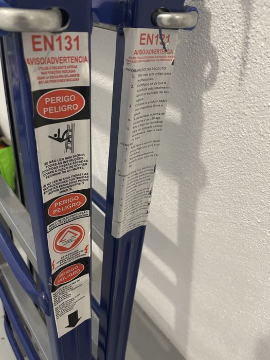 Escadote profissional