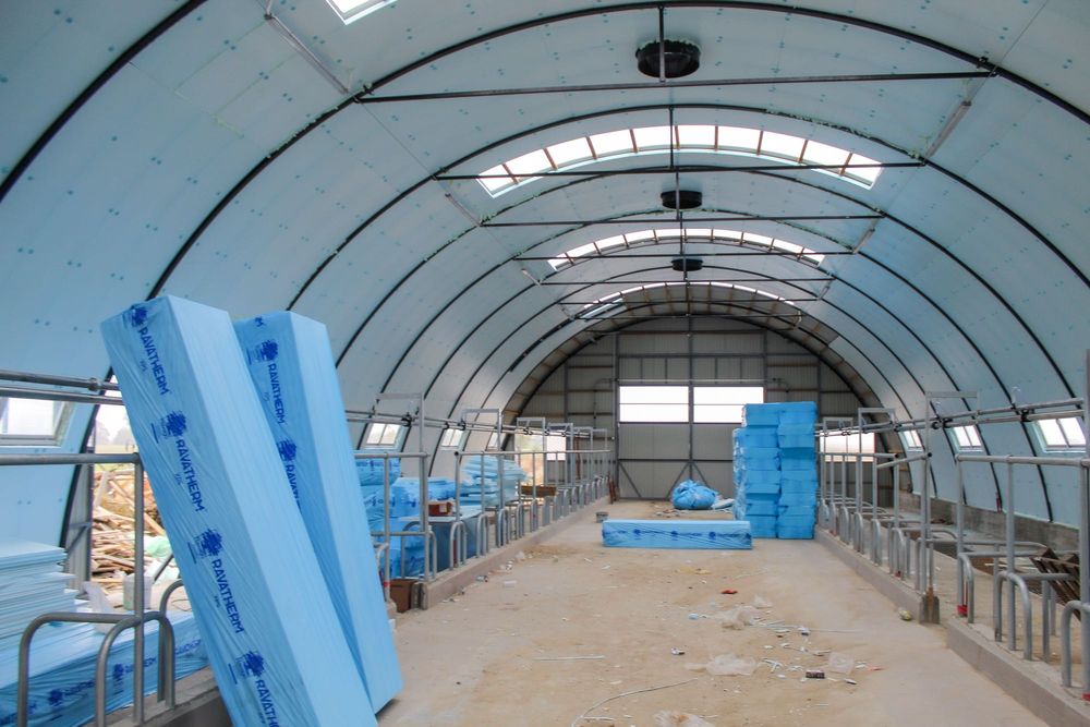 Ocieplenie Hala Łukowa Tunelowa Plandekowa Stalowa Styrodur XPS AGRO