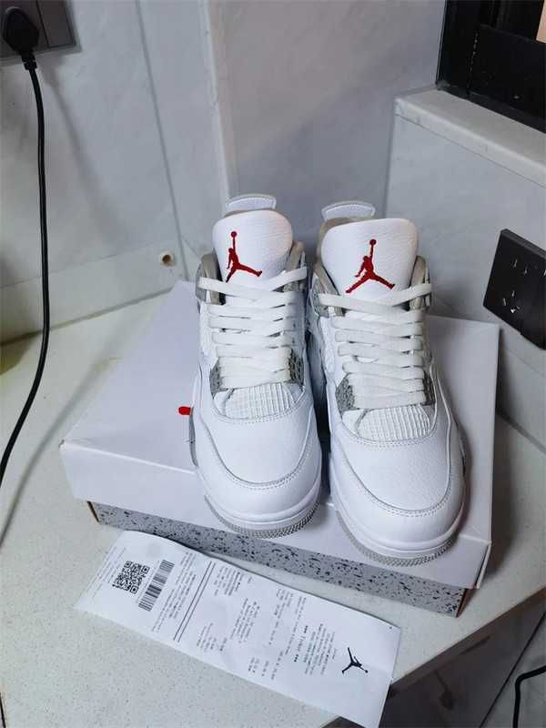 Jordan4RetroWhiteOreo (2021) r.41