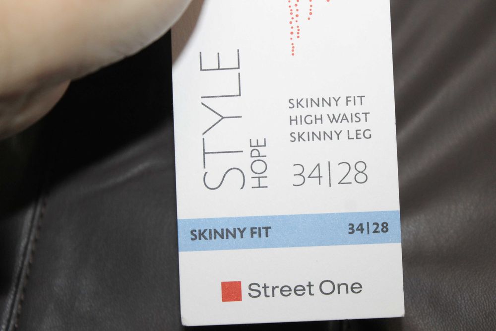 Шкіряні штани Cecil 34\28 XL