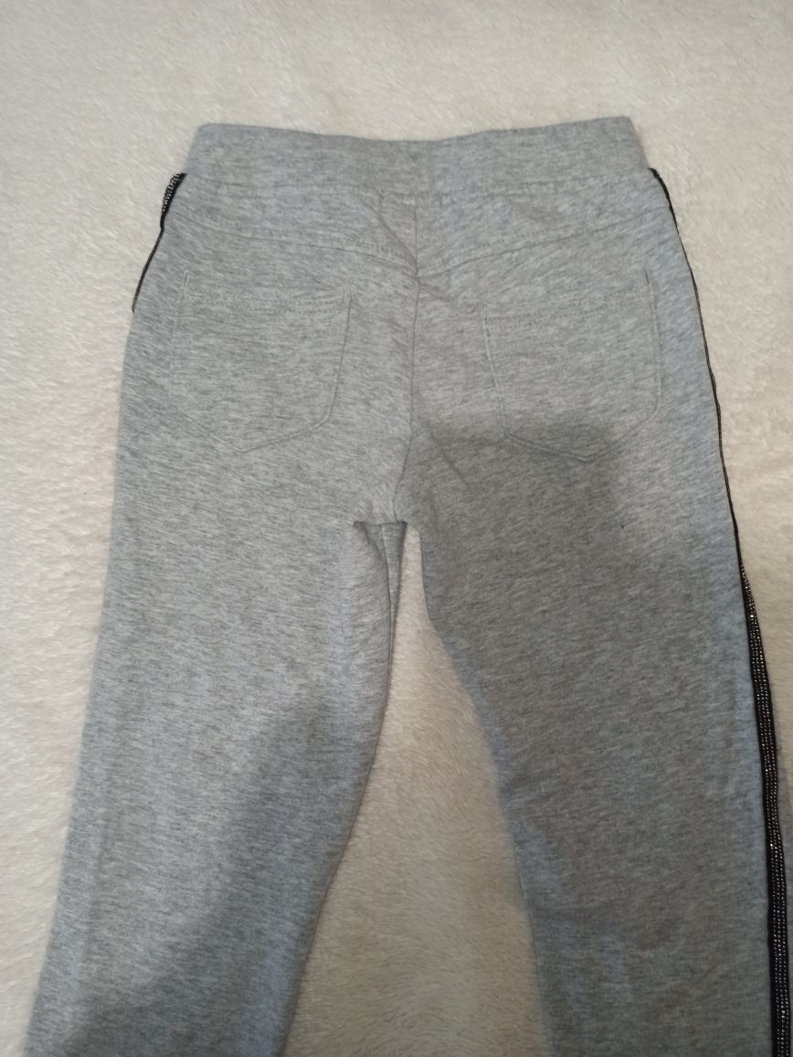 Zestaw legginsy ocieplane + bluzka + koszulka nocna r 122 (6-7 lat).