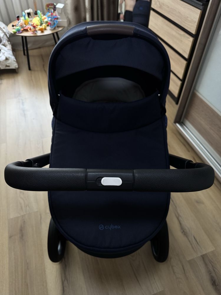 Коляска 2 в 1 Cybex Balios S Lux 2024. Прогулка Нова
