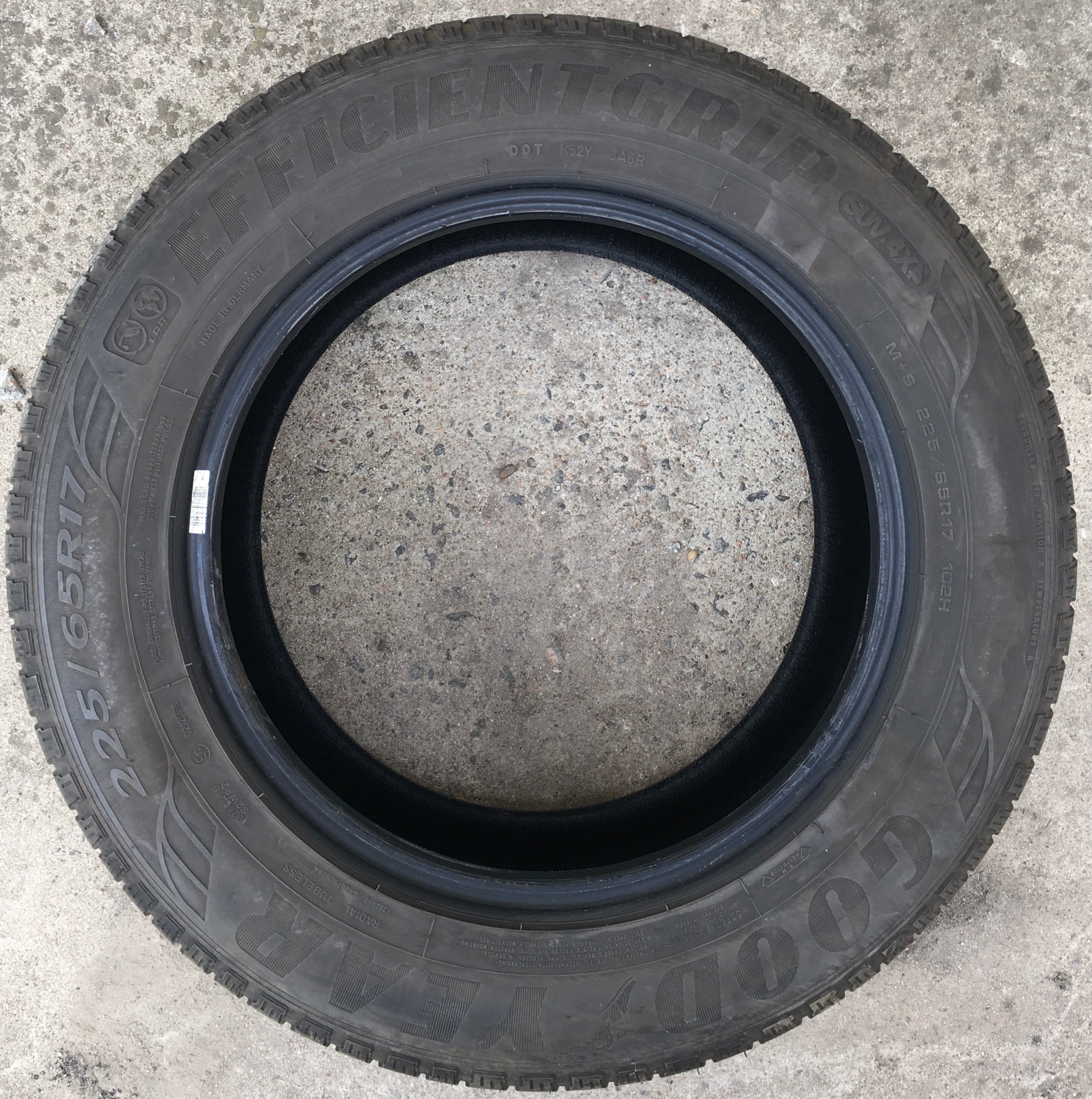 225/65 R17 Goodyear Efficiënt Grip SUV4x4 102H   2018  M+S Germany б/у