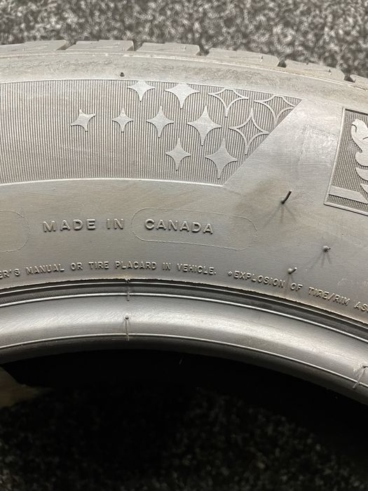 Продам Б/У шини Michelin 225/65R17 LATITUDE X-ICE XI 2