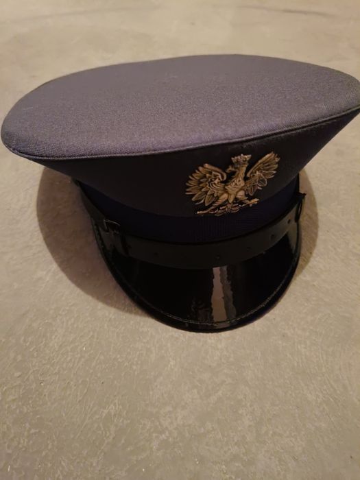 Sprzedam czapkę garnizonową funkcjonariusza Służby Więziennej