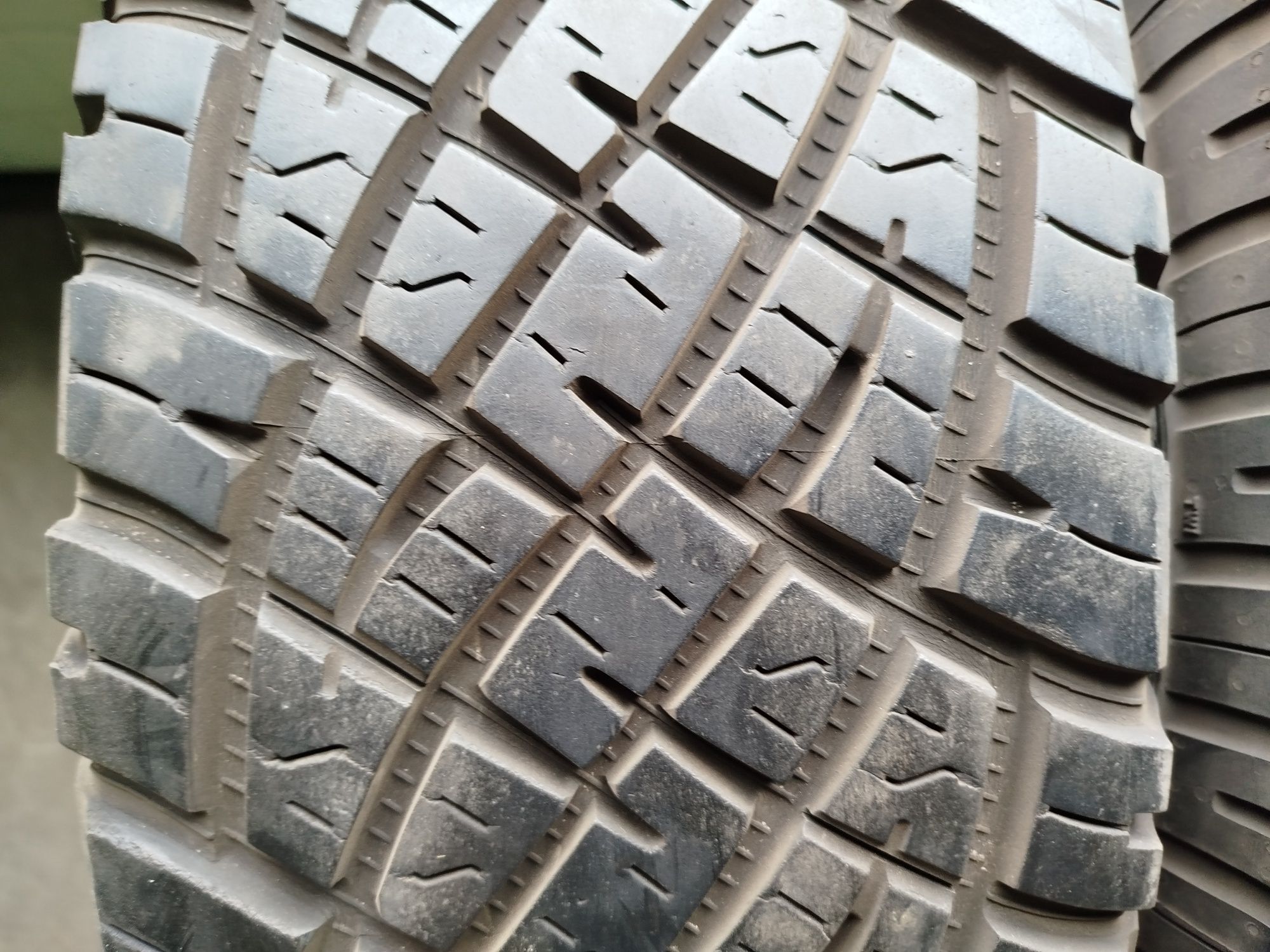Opony terenowe General 265/70R17