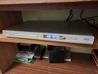 Odtwarzacz płyt DVD, CD i innych PHILIPS DVP3040/12