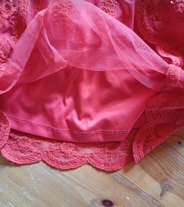 Sukienka z koronką 86