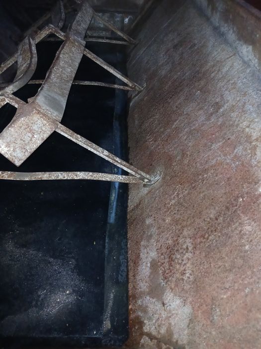 Rozsiewacz wapna rcw3/piast/wapniarka