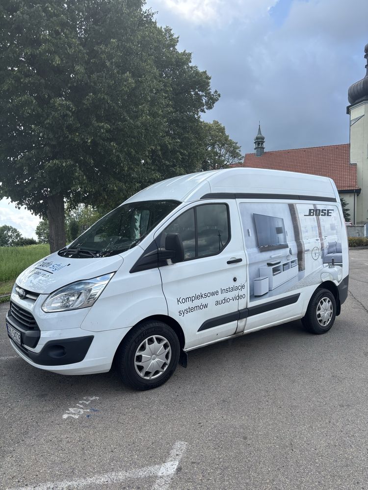Ford transit custom 2.2 tdci. Auto krajowe