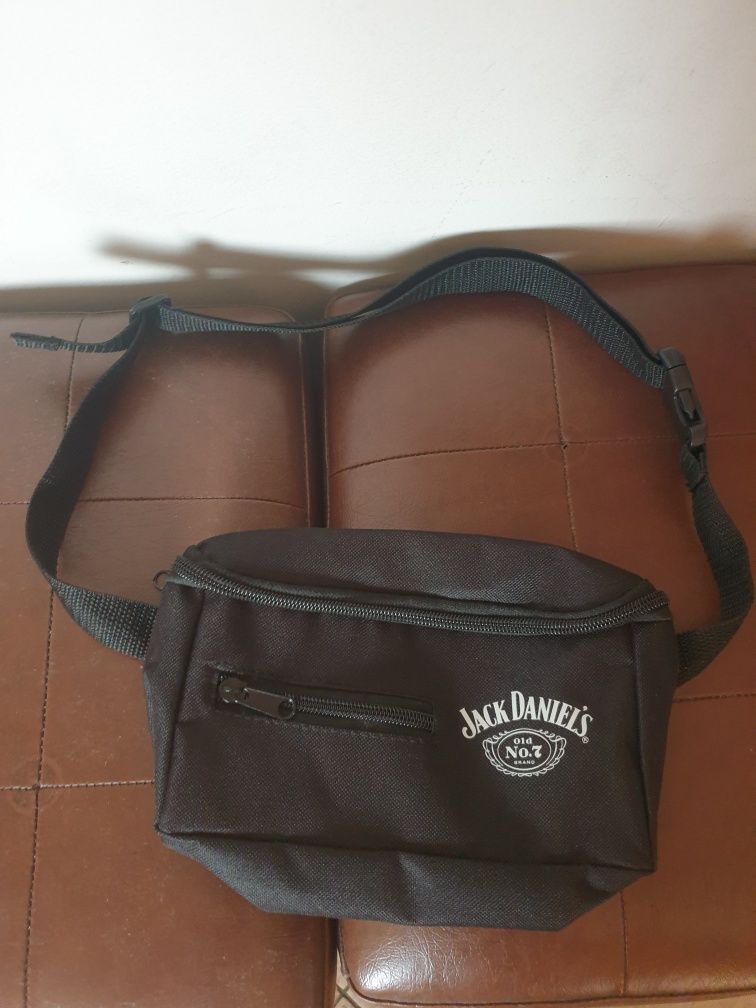 Torba Jack Daniels i zegarek coca coli