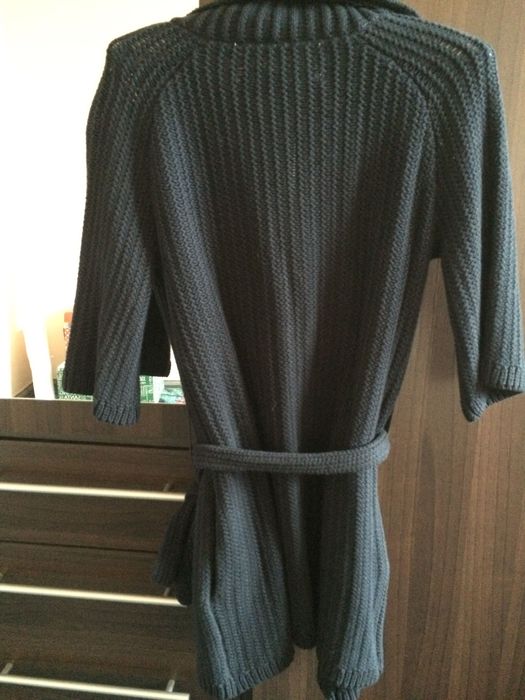 Sweterek/narzutka Goat Library w rozm. S