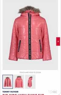 Зимова рожева куртка