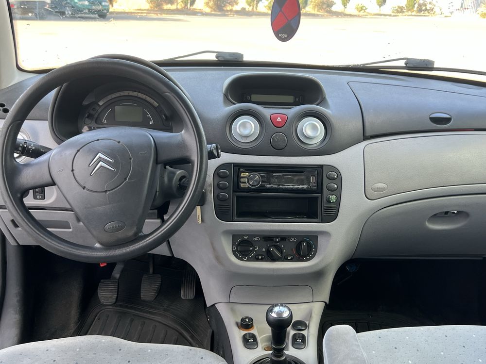 Oportunidade Citroën C3 1.4 a gasolina