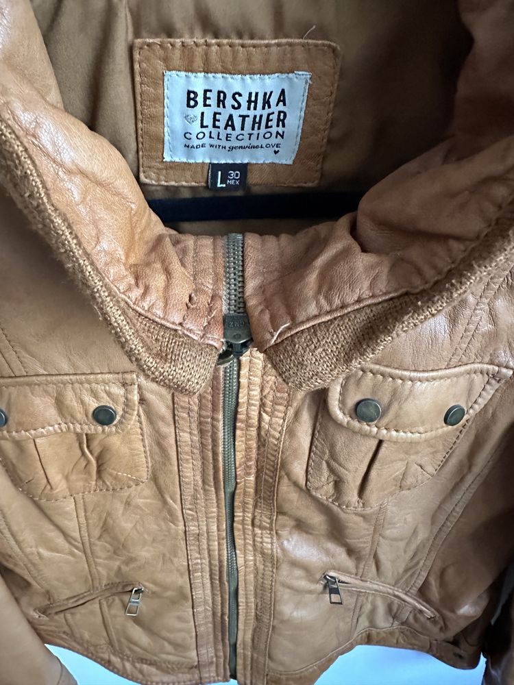 Куртка зі штучної шкіри bershka , розмір L .