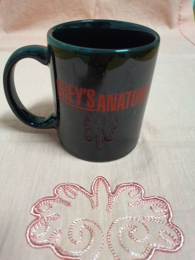 Caneca Anatomia de Grey Nova