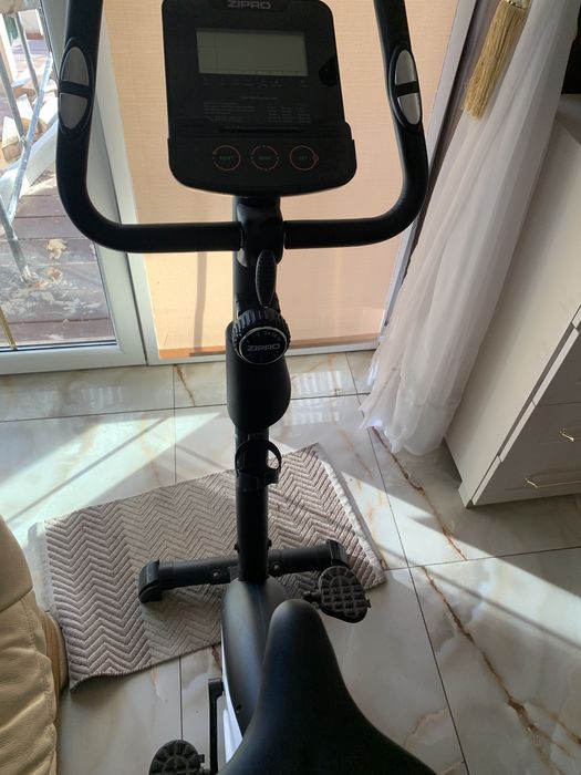 Rower stacjonarny Zipro Nitro RS magnetyczny