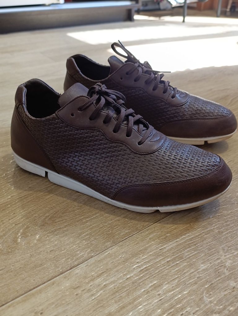 кроссовки туфли clarks