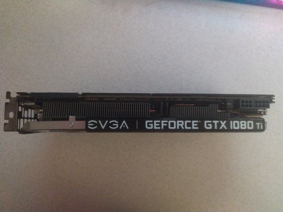 Відеокарта EVGA GTX 1080Ti 11GB GDDR5X (11G-P4-6393-KR)