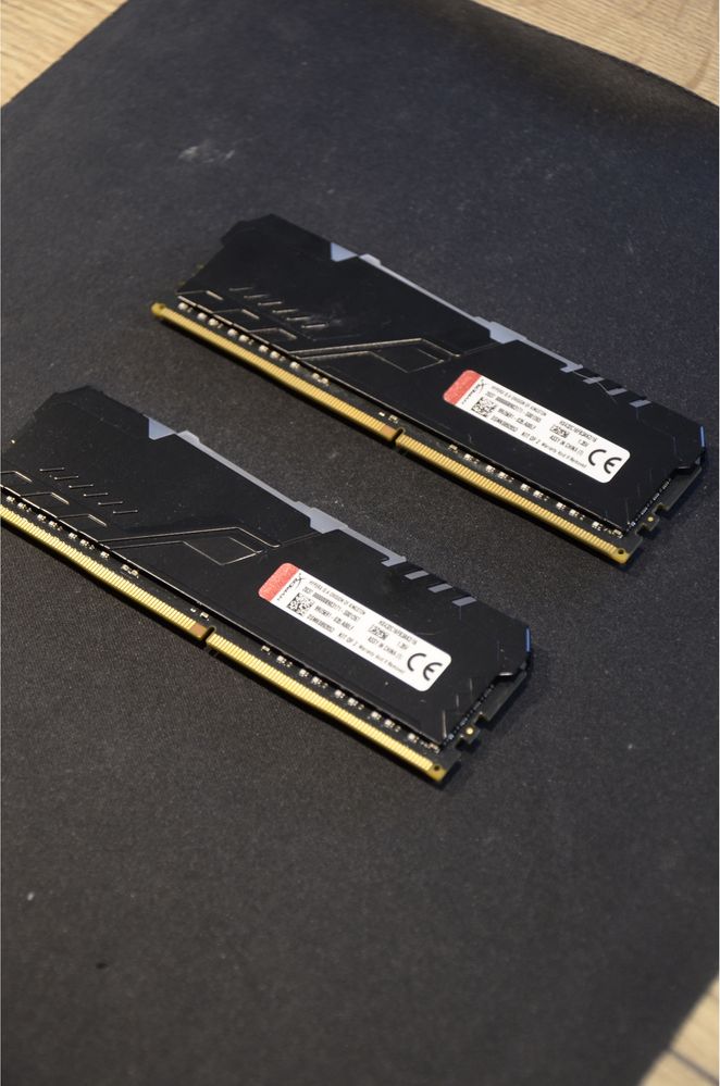 HyperX 16GB (2x8GB) 3200MHz CL16 Fury RGB
