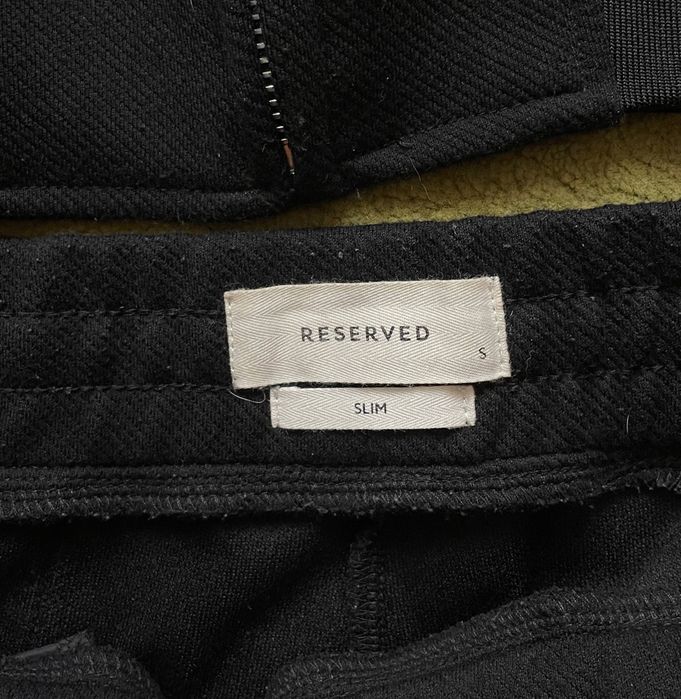 Костюм RESERVED  черный трикотажный