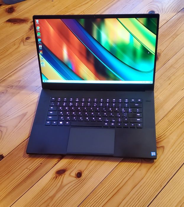 Razer Blade RTX 2070 8Gb / RZ09-0288 ( legion )
