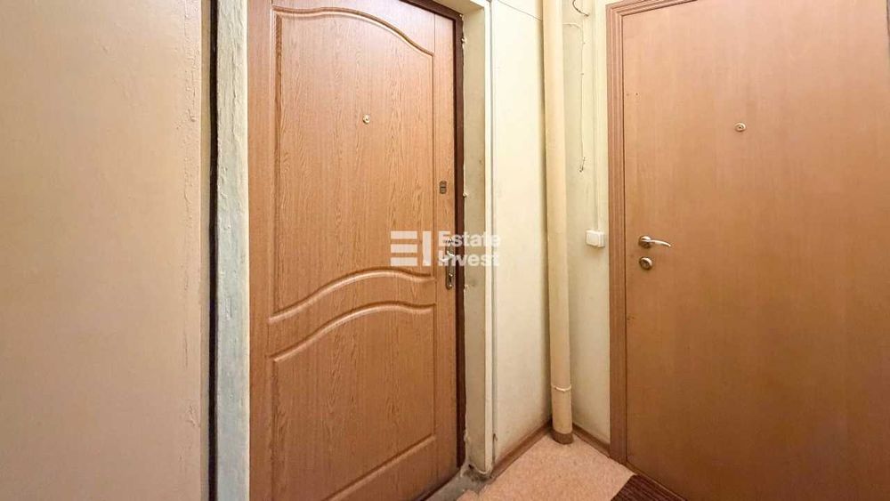 Продам 1 кімн. квартиру на пр. Перемоги, 54Б