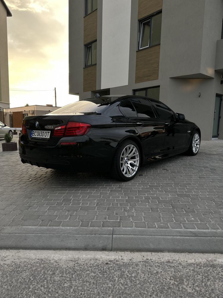 Продам BMW f10 528i xdrive