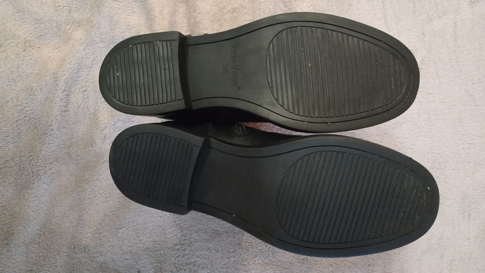 Напівчобітки жіночі VITTO ROSSI 37-38р.