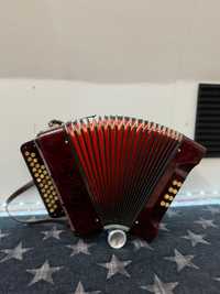 Concertina hohner 3 voz direta