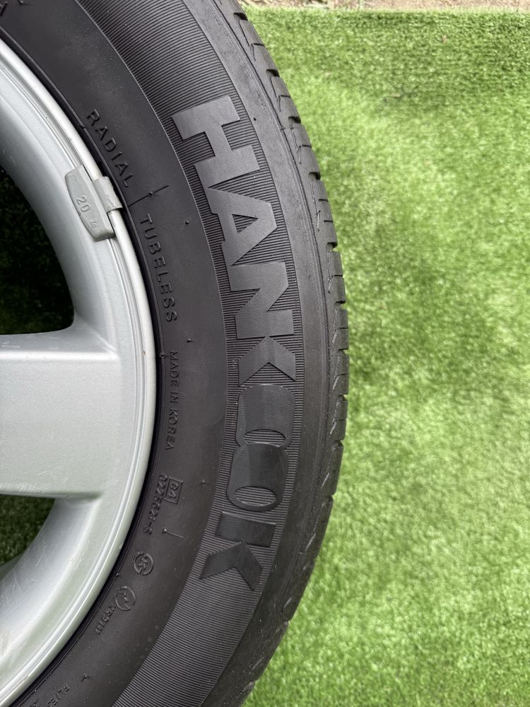 Резина Шини 215/65 R16 Hankook K406
