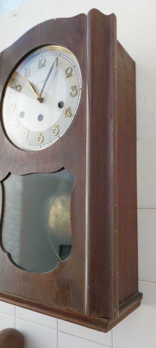 Relógio de parde antigo