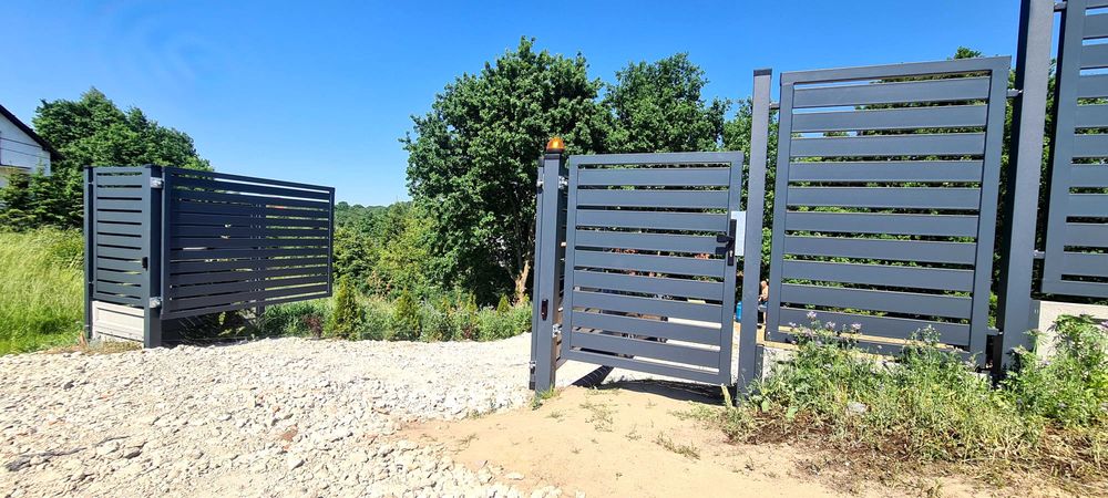 Ogrodzenia palisadowe, furtki, bramy, napędy- materiał plus montaż