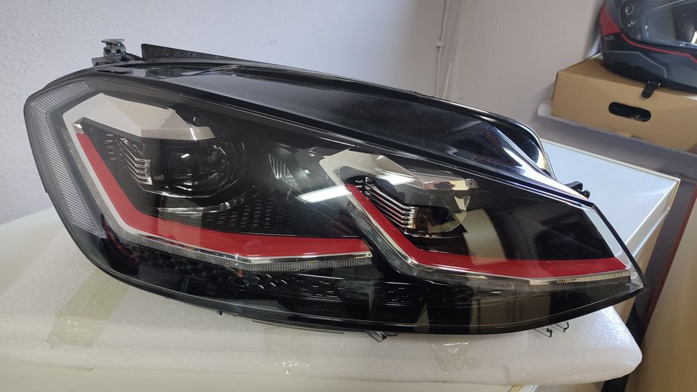 Lampa full LED Golf 7,5 lift Gti  5G1.941.078 A