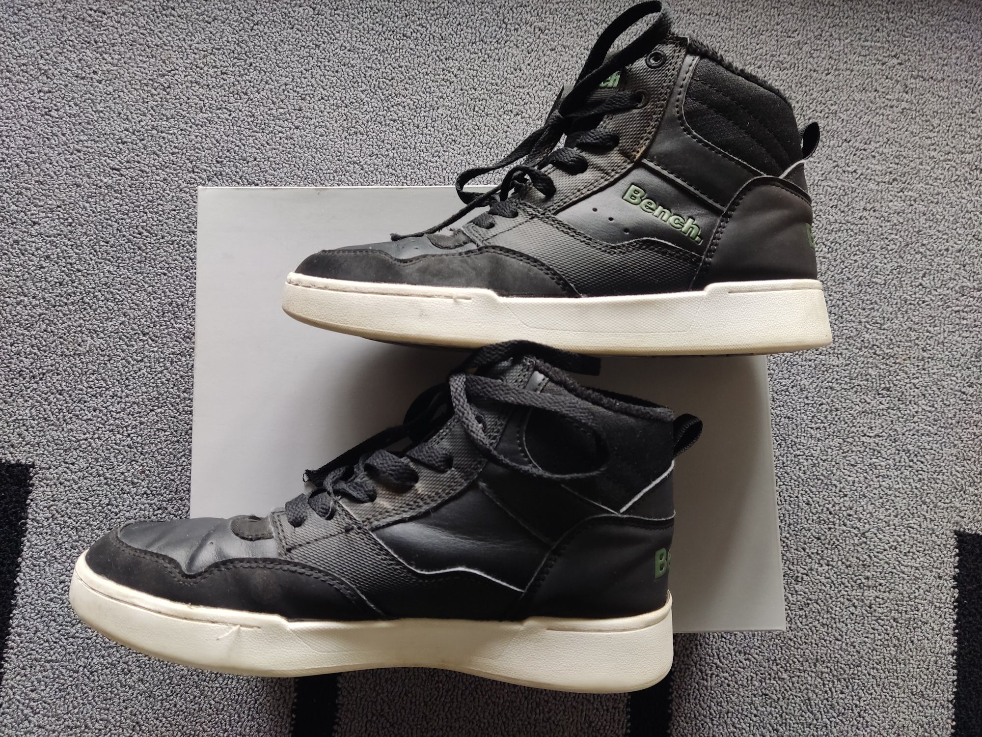 Buty zimowe sneakersy Bench r.37