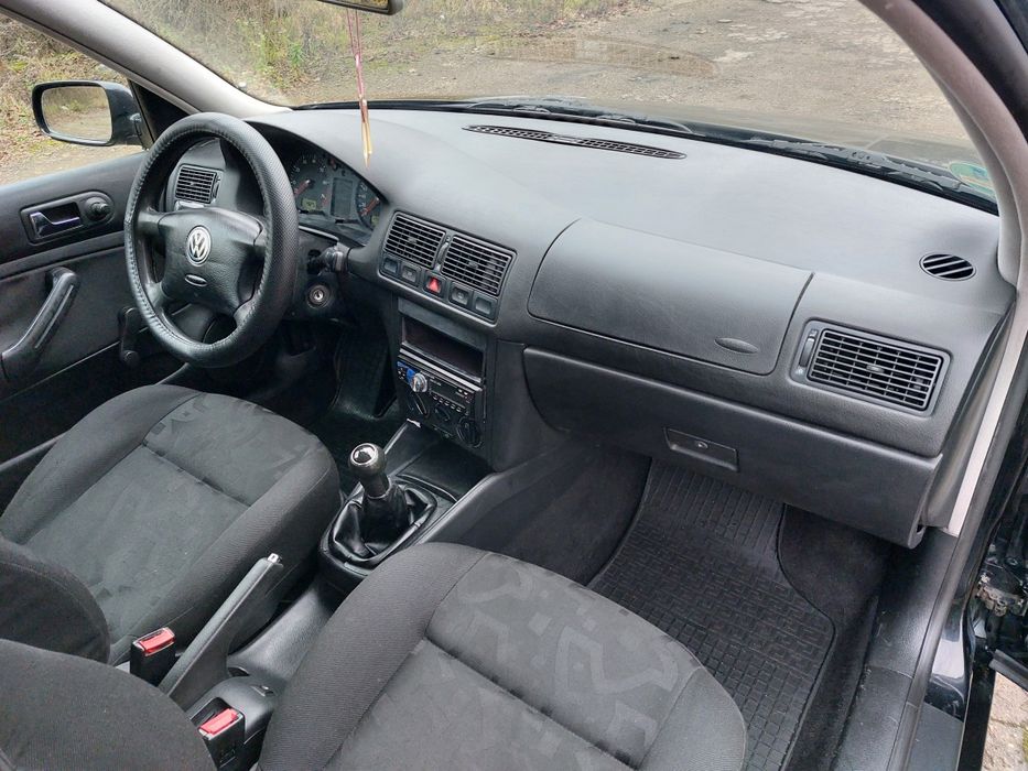 Гольф 4 1.6 mpi.Універсал