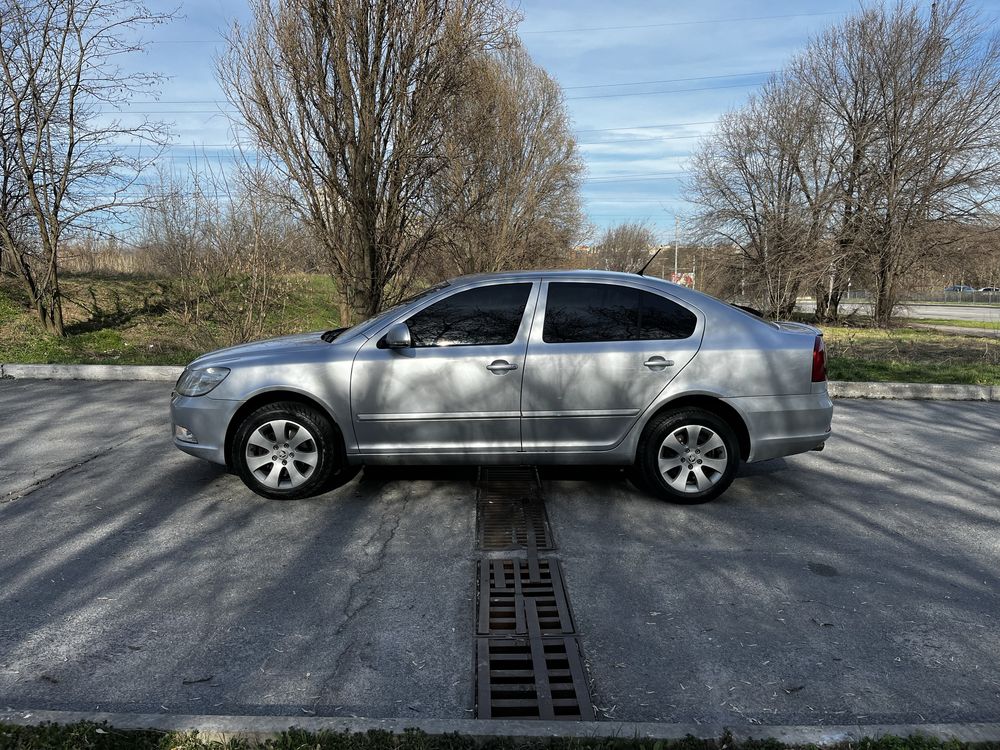 Продам Skoda Octavia 1,8 TSI