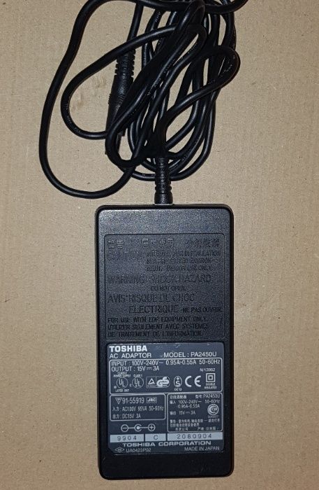 Carregador Toshiba PA2450U